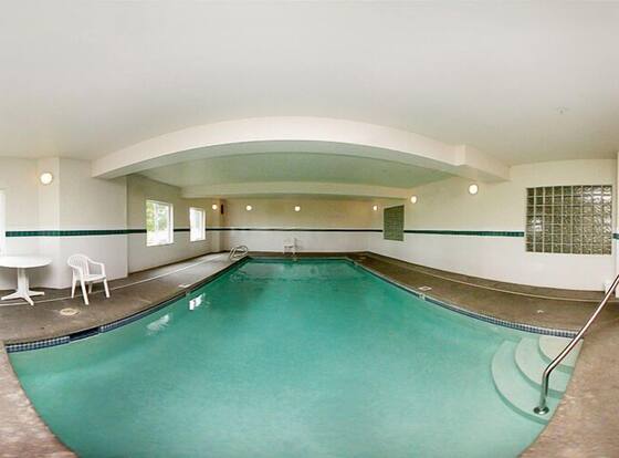 Rodeway Inn Salem is a family friendly hotel in Hayesville, Oregon (OR)