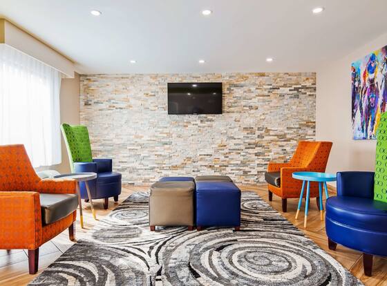 SureStay Hotel by Best Western Florence is a family friendly hotel in Florence, Kentucky (KY)