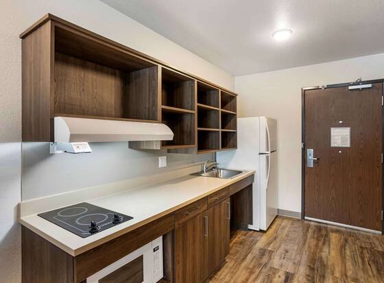 Extended Stay America Suites - Philadelphia - Plymouth Meeting - West is a family friendly hotel in Plymouth Meeting, Pennsylvania (PA)