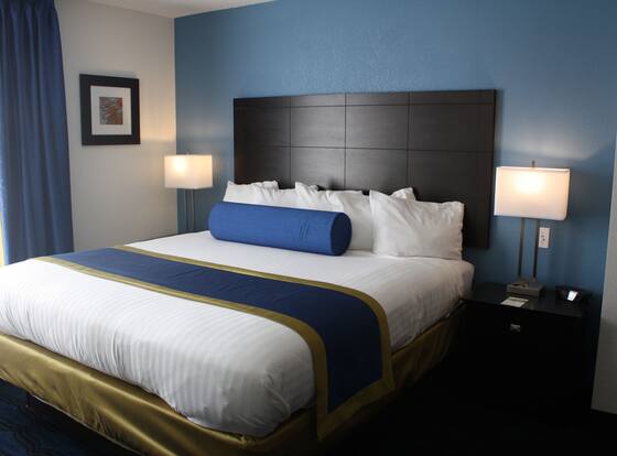 Holiday Inn Express St. Louis Arpt - Maryland Hgts by IHG is a family friendly hotel in Maryland Heights, Missouri (MO)