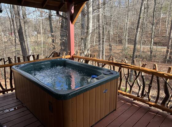 Enchanted - 1 Bedrooms, 1 Baths, Sleeps 2 Cabin by RedAwning is a family friendly hotel in Newport, Tennessee (TN)