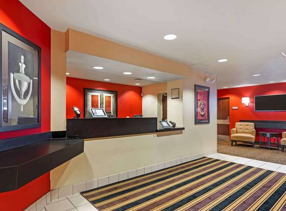 Extended Stay America Select Suites - Chicago - Darien is a family friendly hotel in Darien, Illinois (IL)