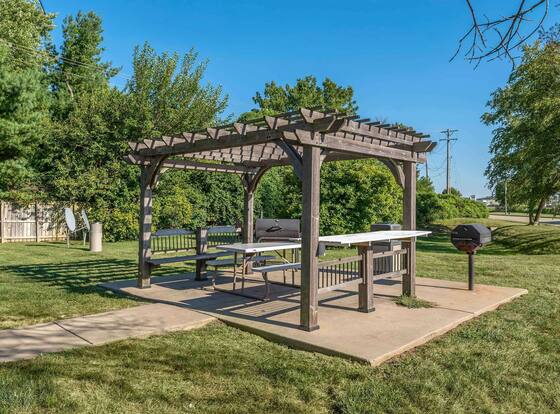 Extended Stay America Select Suites - St. Louis - O' Fallon, IL is a family friendly hotel in O'Fallon, Illinois (IL)