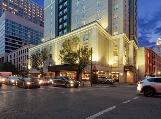 La Quinta Inn & Suites by Wyndham New Orleans Downtown is a family friendly hotel in New Orleans, Louisiana (LA)