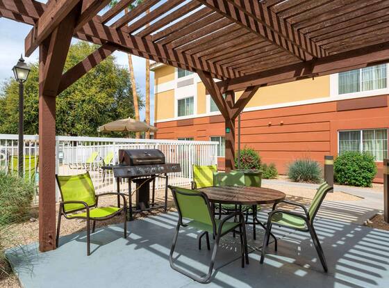 Extended Stay America Suites Phoenix Scottsdale is a family friendly hotel in Scottsdale, Arizona (AZ)