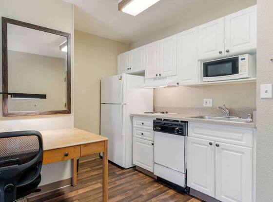 Extended Stay America Suites Pleasanton Chabot Dr is a family friendly hotel in Pleasanton, California (CA)