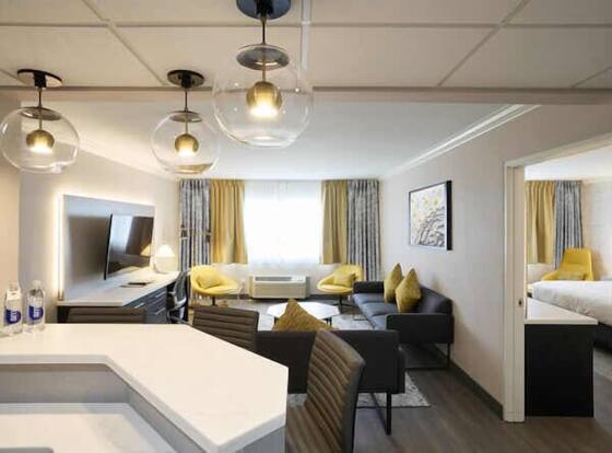 Gateway Hotel and Conference Center at Iowa State University is a family friendly hotel in Ames, Iowa (IA)