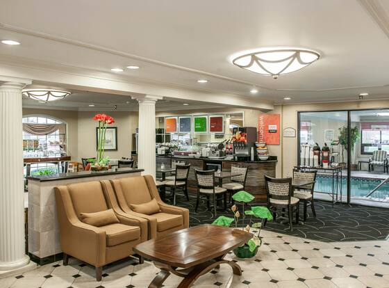 Comfort Inn Indianapolis South I-65 is a family friendly hotel in Indianapolis, Indiana (IN)