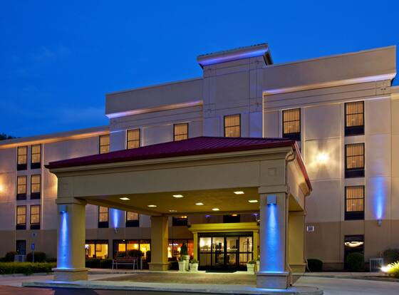 Holiday Inn Express Indianapolis South by IHG is a family friendly hotel in Indianapolis, Indiana (IN)