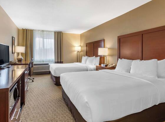 Wingate by Wyndham Los Alamos is a family friendly hotel in Los Alamos, New Mexico (NM)
