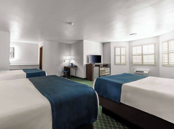 Studio 6 Suites – Flagstaff, AZ is a family friendly hotel in Flagstaff, Arizona (AZ)
