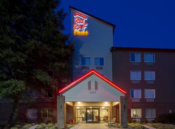 Red Roof Inn PLUS+ Raleigh Downtown – NCSU/Conv Center is a family friendly hotel in Raleigh, North Carolina (NC)
