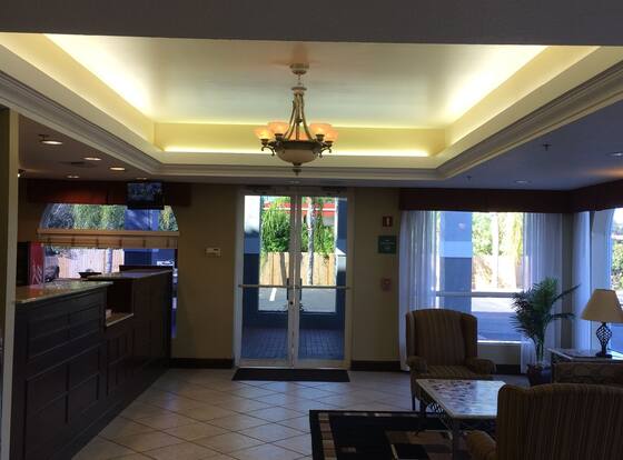 Ruskin Inn Hotel is a family friendly hotel in Ruskin, Florida (FL)