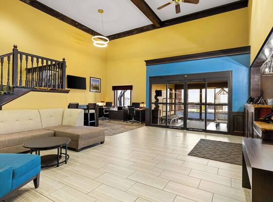 Quality Inn is a family friendly hotel in Warrensburg, Missouri (MO)