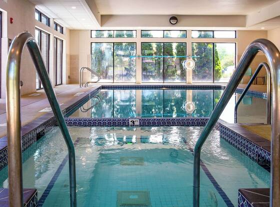 Comfort Inn & Suites NW Milwaukee is a family friendly hotel in Germantown, Wisconsin (WI)