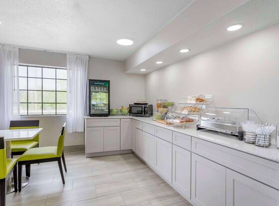 Quality Inn is a family friendly hotel in Ripley, West Virginia (WV)
