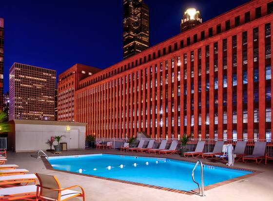 Holiday Inn & Suites Chicago - Downtown by IHG is a family friendly hotel in Chicago, Illinois (IL)
