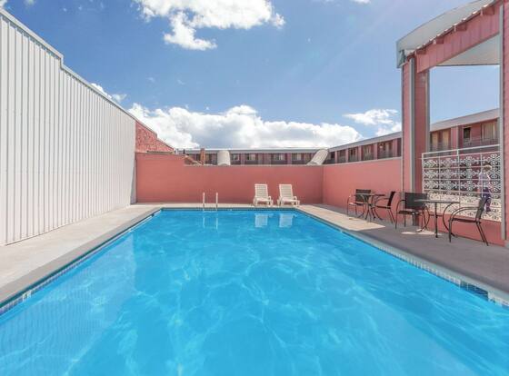 Days Inn by Wyndham Burns is a family friendly hotel in Burns, Oregon (OR)
