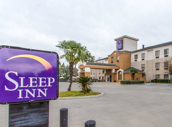 Sleep Inn Scott/Lafayette West is a family friendly hotel in Scott, Louisiana (LA)