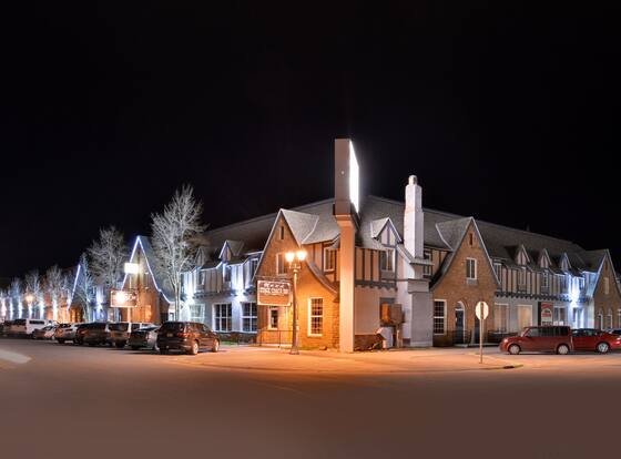 Stage Coach Inn is a family friendly hotel in West Yellowstone, Montana (MT)