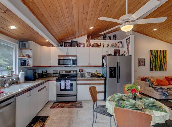 Aloha Ohia Hale 1 Bedroom Home by RedAwning is a family friendly hotel in Volcano, Hawaii (HI)