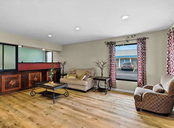 Rodeway Inn & Suites is a family friendly hotel in Brookhaven, Mississippi (MS)
