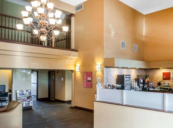 Comfort Inn Gallup I-40 Exit 20 is a family friendly hotel in Gallup, New Mexico (NM)