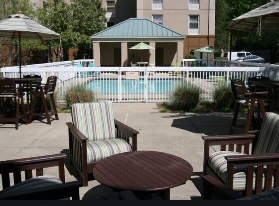 Hampton Inn Memphis-Southwind is a family friendly hotel in Memphis, Tennessee (TN)