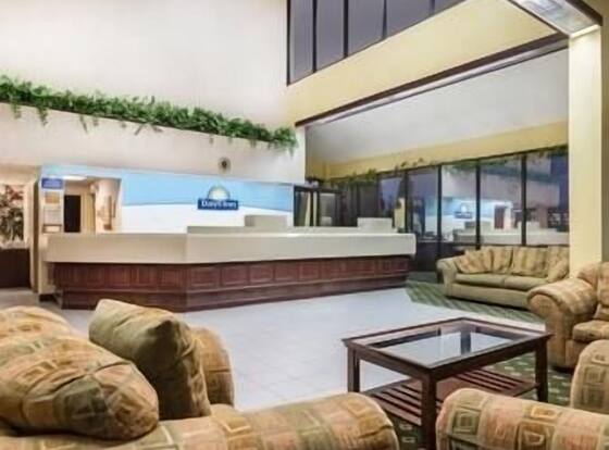 Days Inn by Wyndham Indianapolis Northeast is a family friendly hotel in Indianapolis, Indiana (IN)