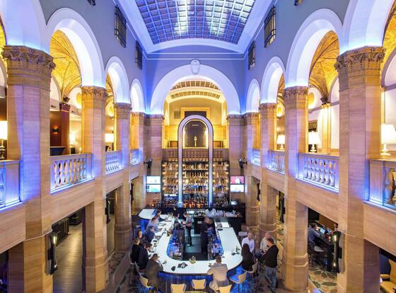 THE MIDLAND HOTEL, Chicago, a Tribute Portfolio Hotel is a family friendly hotel in Chicago, Illinois (IL)