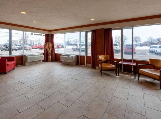 Travelodge by Wyndham Cleveland Airport is a family friendly hotel in Brook Park, Ohio (OH)
