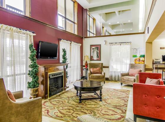 Quality Inn & Suites Atlanta Stone Mountain is a family friendly hotel in Tucker, Georgia (GA)