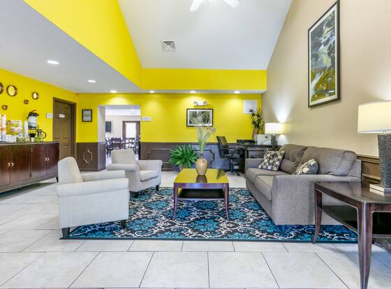 Quality Inn Johnson City I-26 exit 17 is a family friendly hotel in Johnson City, Tennessee (TN)