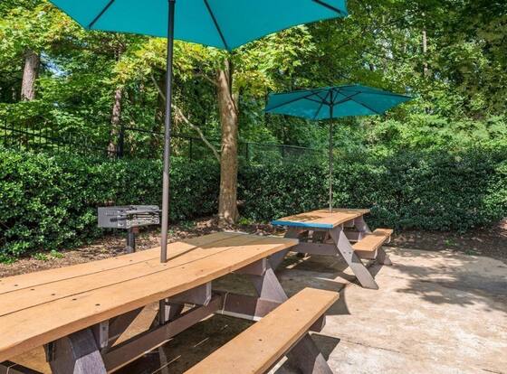 Extended Stay America - Charlotte - Airport is a family friendly hotel in Charlotte, North Carolina (NC)