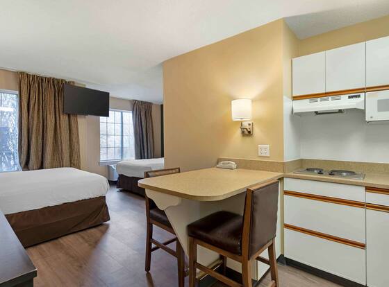 Extended Stay America Select Suites - St. Louis - Airport - Central is a family friendly hotel in Bridgeton, Missouri (MO)