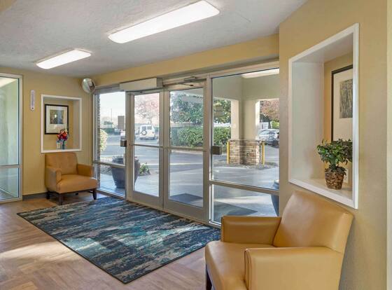 Extended Stay America Suites Seattle Southcenter is a family friendly hotel in Tukwila, Washington (WA)