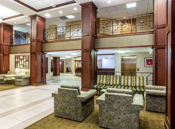 La Quinta Inn & Suites by Wyndham Milwaukee Bayshore Area is a family friendly hotel in Whitefish Bay, Wisconsin (WI)