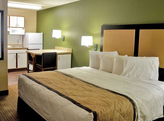 Extended Stay America Suites Portland Beaverton is a family friendly hotel in Beaverton, Oregon (OR)