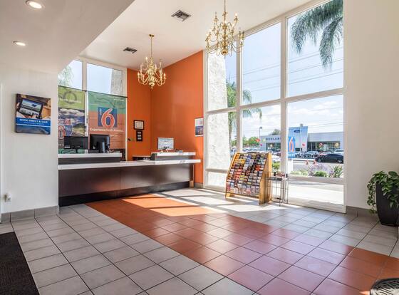 Motel 6 Redlands, CA is a family friendly hotel in Redlands, California (CA)