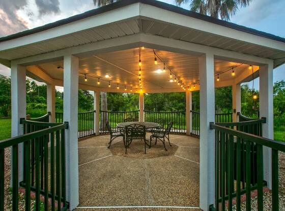Wingate by Wyndham Biloxi/Ocean Springs is a family friendly hotel in Biloxi, Mississippi (MS)