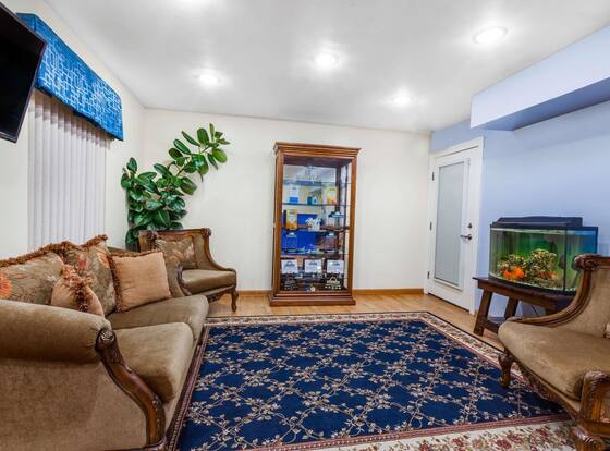 Days Inn by Wyndham Hampton is a family friendly hotel in Hampton, South Carolina (SC)