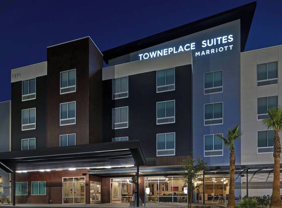 TownePlace Suites by Marriott Phoenix Glendale Sports & Entertainment District is a family friendly hotel in Glendale, Arizona (AZ)