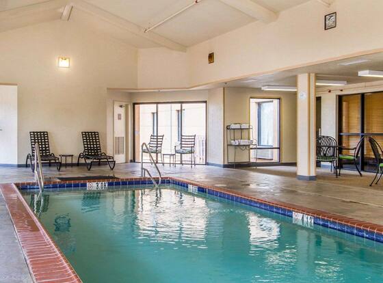 Quality Inn & Suites Benton - Draffenville is a family friendly hotel in Benton, Kentucky (KY)
