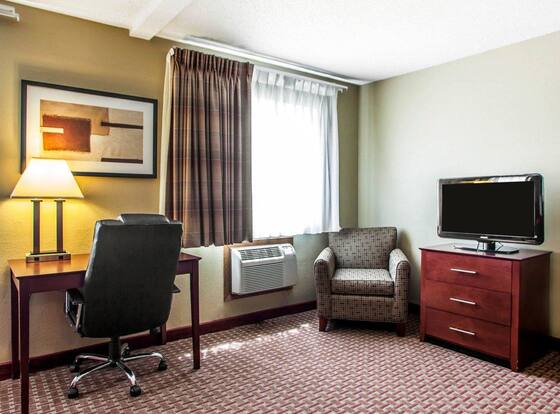 Quality Inn & Suites Davenport near I-80 is a family friendly hotel in Davenport, Iowa (IA)
