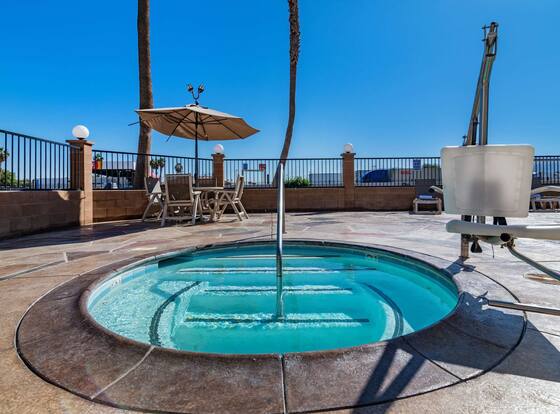 Rodeway Inn & Suites Thousand Palms - Rancho Mirage is a family friendly hotel in Thousand Palms, California (CA)