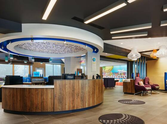 Tru by Hilton Charleston Airport is a family friendly hotel in North Charleston, South Carolina (SC)