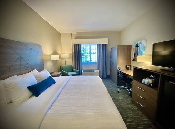 Best Western Brockport Inn & Suites is a family friendly hotel in Brockport, New York (NY)