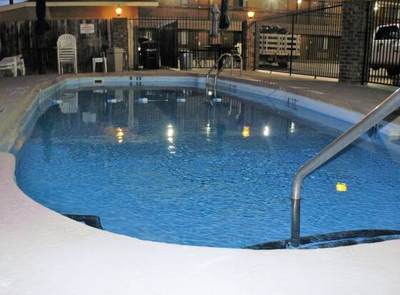 SureStay Plus by Best Western Alamogordo White Sands is a family friendly hotel in Alamogordo, New Mexico (NM)