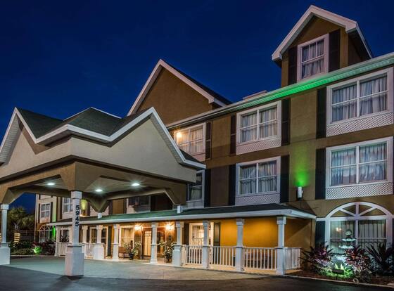 Country Inn & Suites by Radisson, Jacksonville, FL is a family friendly hotel in Jacksonville, Florida (FL)