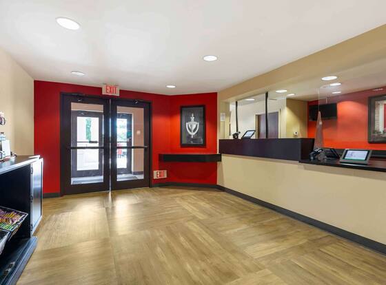 Extended Stay America Suites DC Fairfax Fair Oaks Mall is a family friendly hotel in Fair Oaks, Virginia (VA)